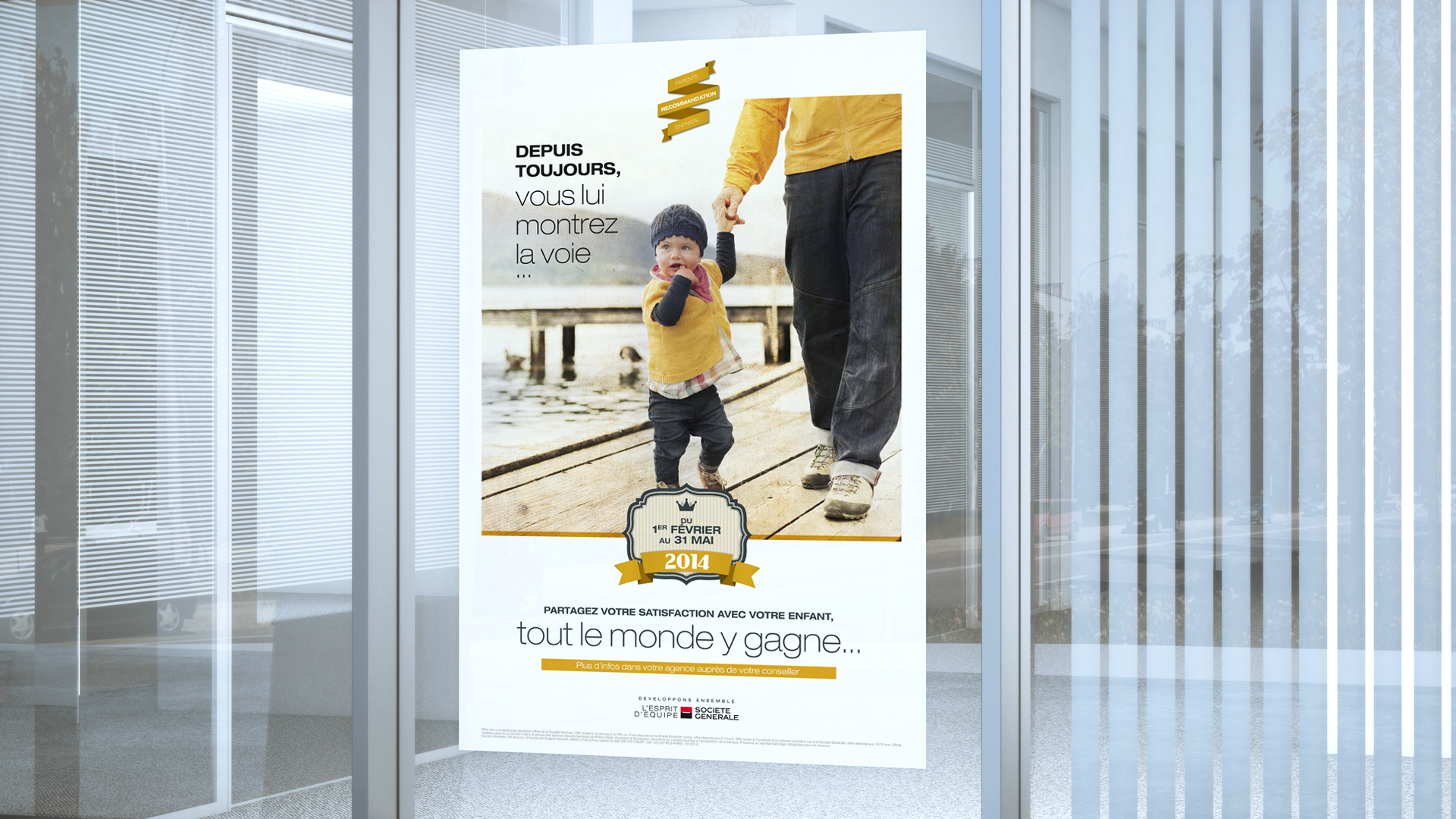 Affiche dans les agences de vente de Société Général pour promouvoir l'offre parents/enfants