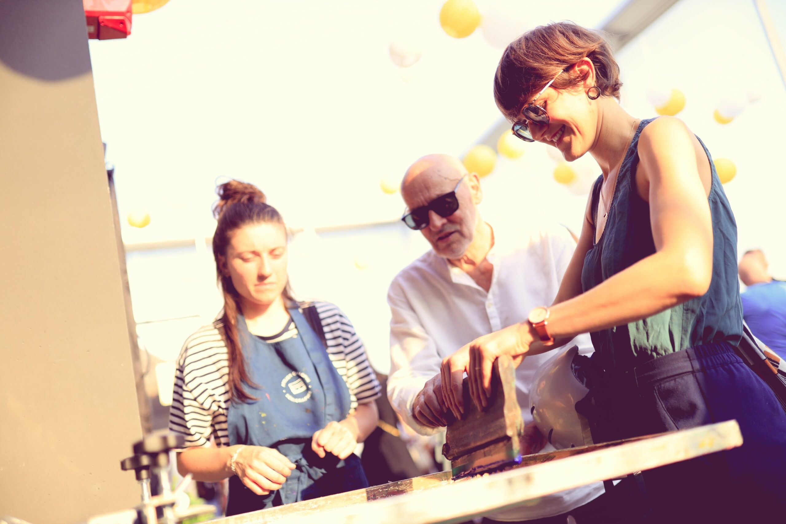 Anniversaire 15 ans - Du bruit au balcon agence de communication